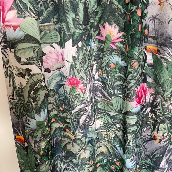 H&M Conscious Collection -Paradise - Picture 8 of 15